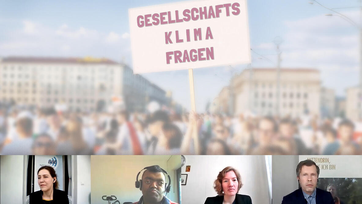 Oben im Bild ein Foto eines Protests und der Schriftzug "Gesellschaftsklimafragen". Unten im Bild ein Screenshot der Teilnehmenden der Online-Diskussion.