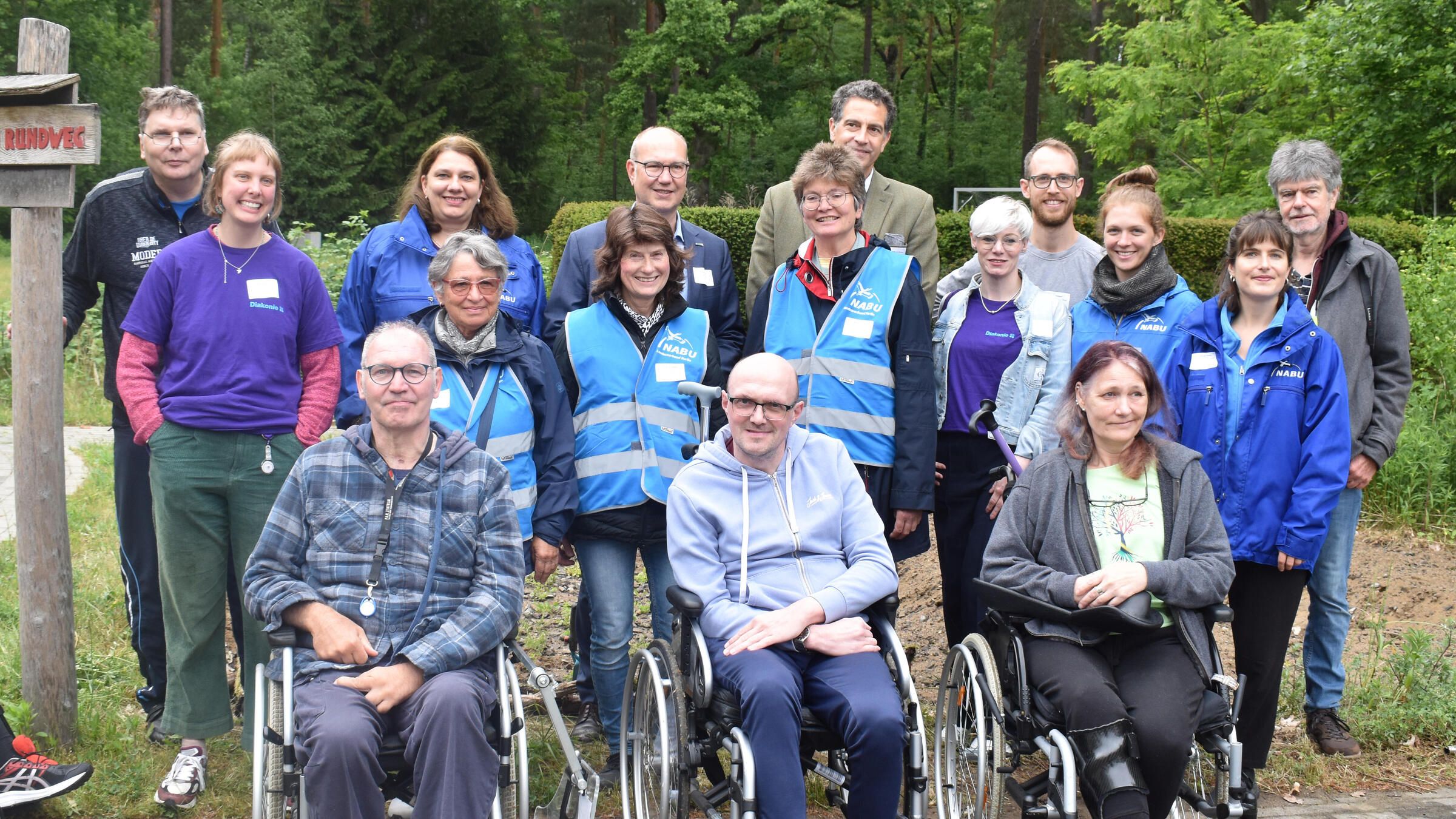 Alle Projektbeteiligten von der Diakonie Deutschlan, dem NABU und dem P.A.N. Zentrum